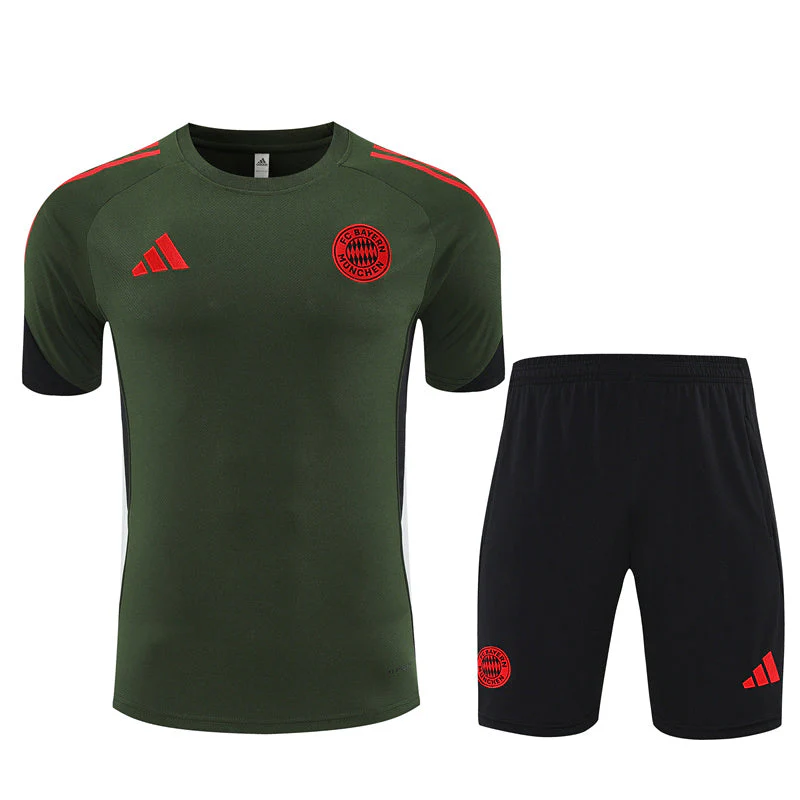 TRAINING BAYERN MUNICH 2025/2026